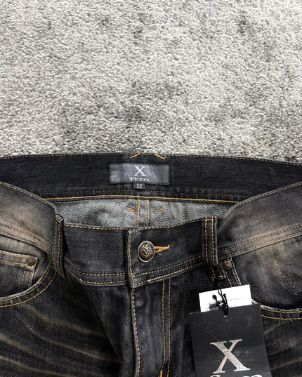 XFRM "DISTRESSED CREST" DENIM (M)