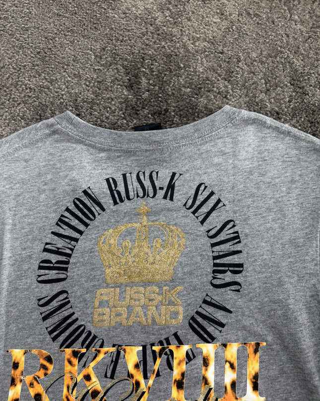 RUSS K "ROYAL SCRIPT" TEE (M)