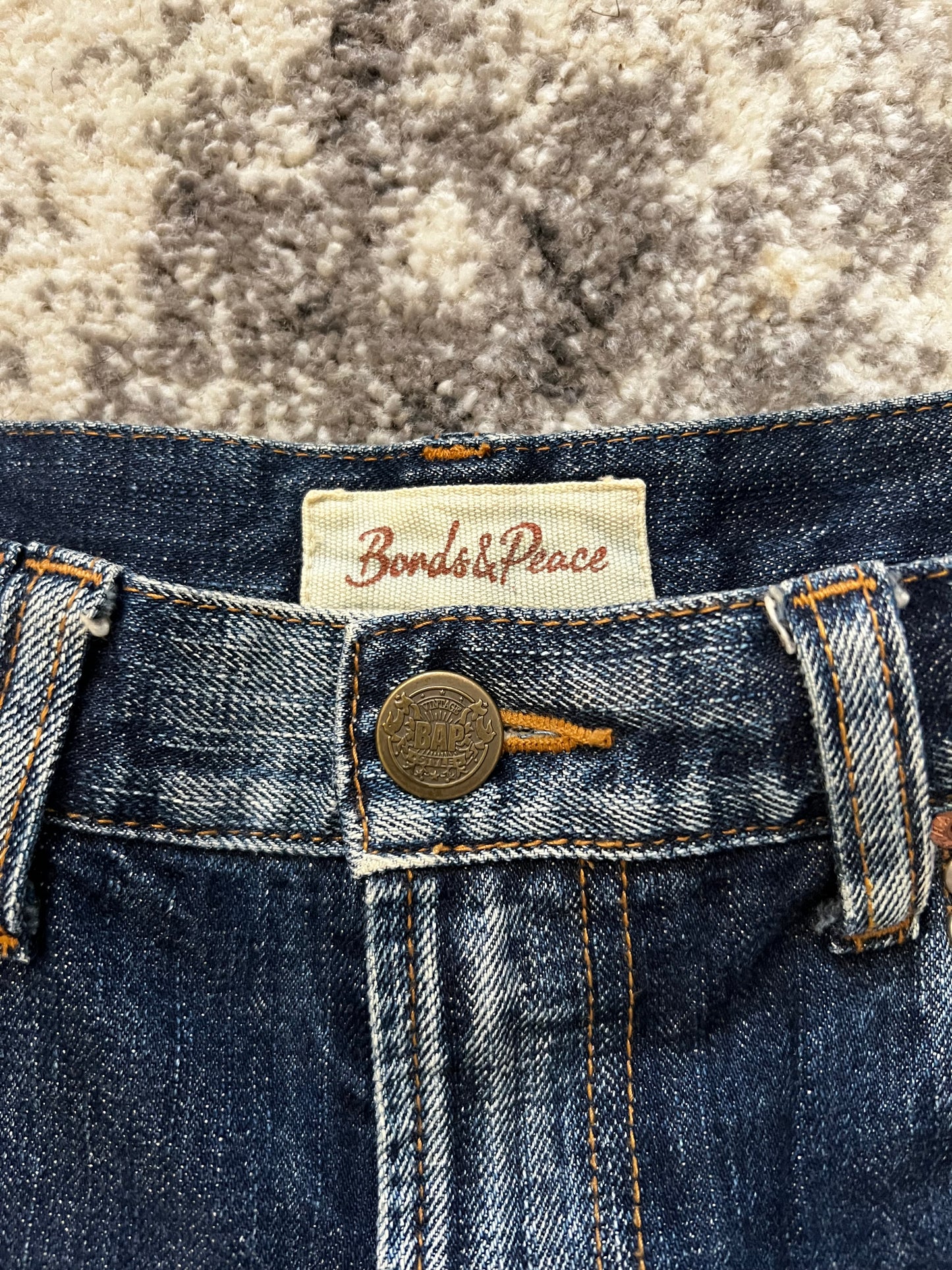 BONDS AND PEACE PATCH DENIM