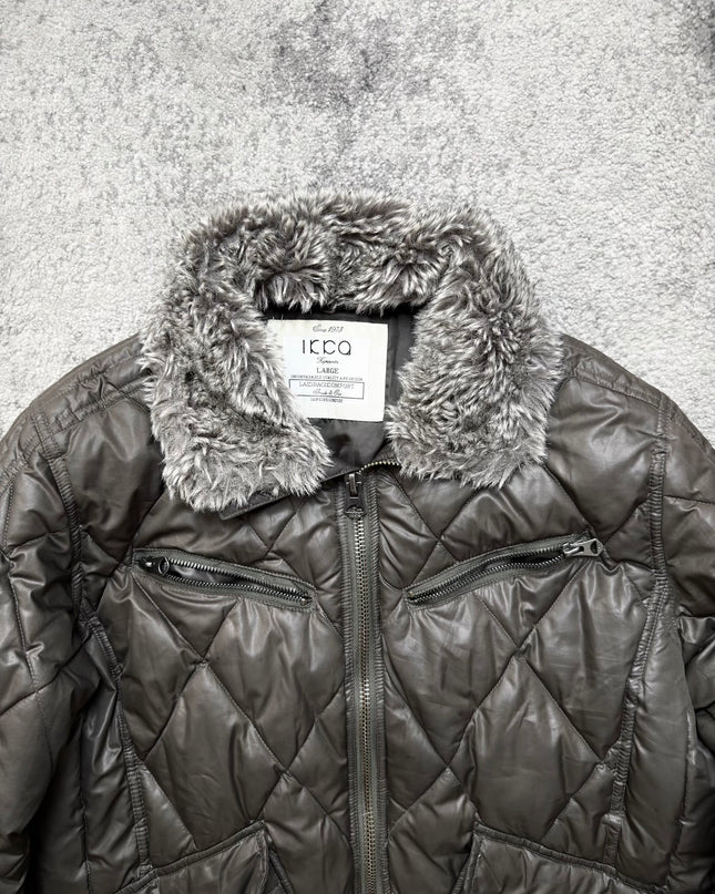 IKKA "IRON QUILT" PUFFER