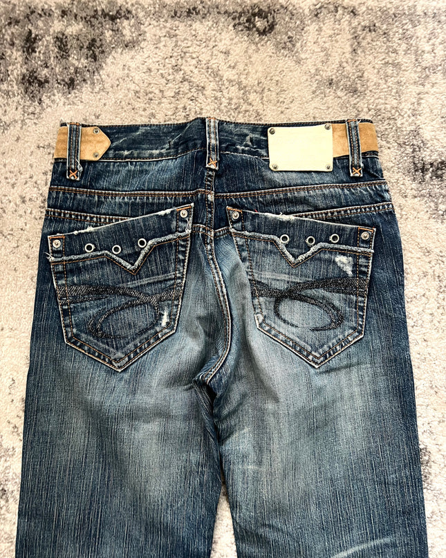 RED PEPPER WASHED DENIM 