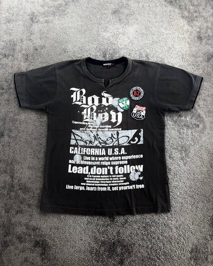 BADBOY "CHAOS TYPOGRAPHY" TEE (M)