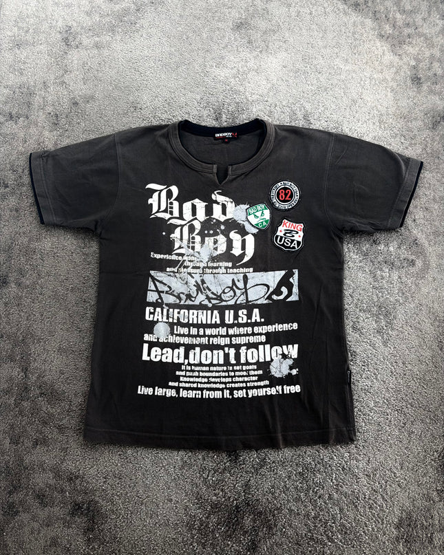 BADBOY "CHAOS TYPOGRAPHY" TEE (M)