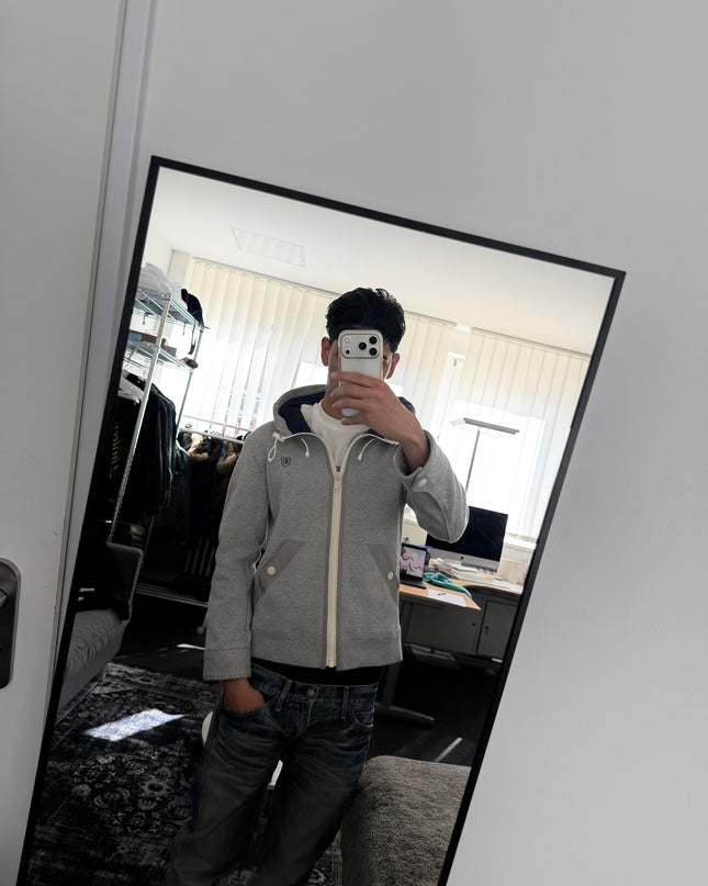 CRESTBRIDGE "MINIMAL CREST" ZIP HOODIE (S)