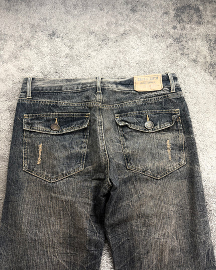 BACK & FORTH "DISTRESSED" DENIM (M)