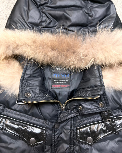 NICOLE CLUB „DARK ASYLUM“ PUFFER