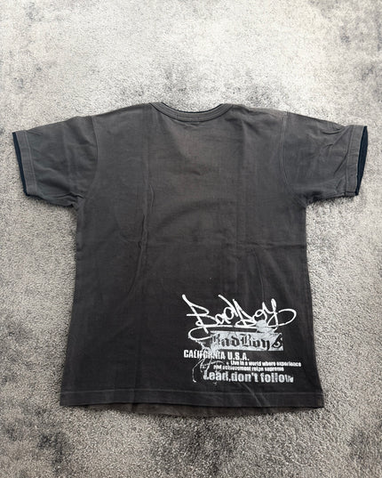 BADBOY "CHAOS TYPOGRAPHY" TEE (M)