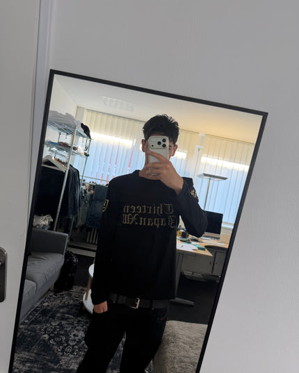 THIRTEEN JAPAN "GOTHIC SCRIPT" LONGSLEEVE (S-M)
