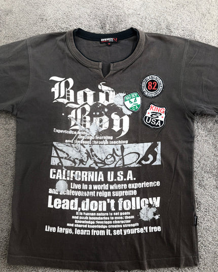 BADBOY "CHAOS TYPOGRAPHY" TEE (M)