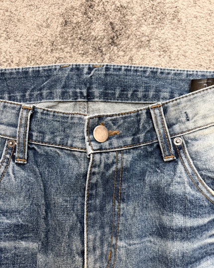 IMPROVES "GHOST CITY" DENIM