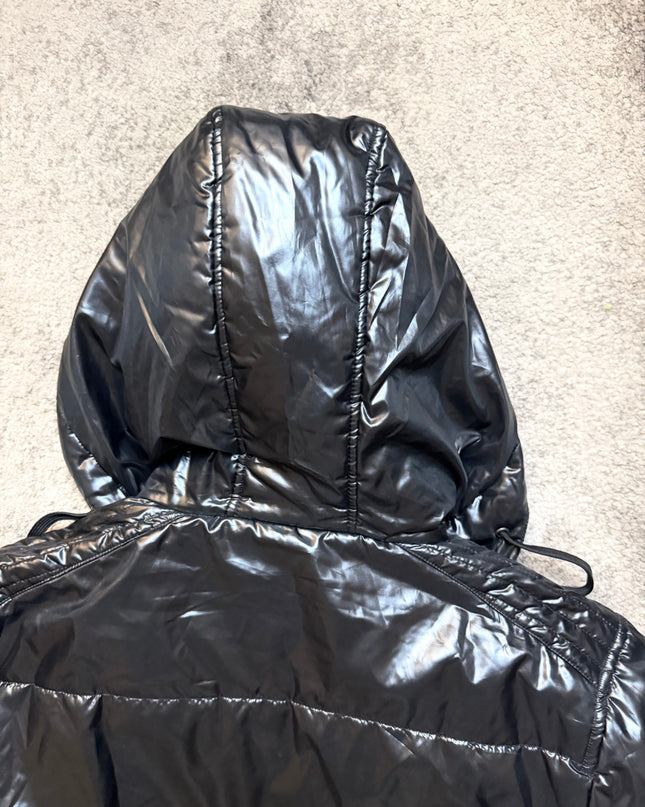 UNIQLO "MIDNIGHT SHELL" JACKET