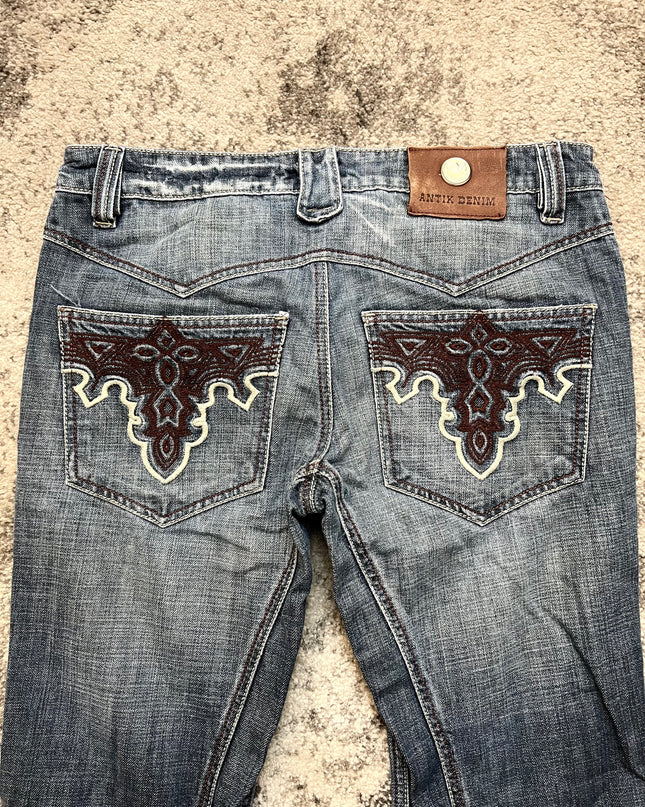 ANTIK FLARED CROSS-STITCH DENIM
