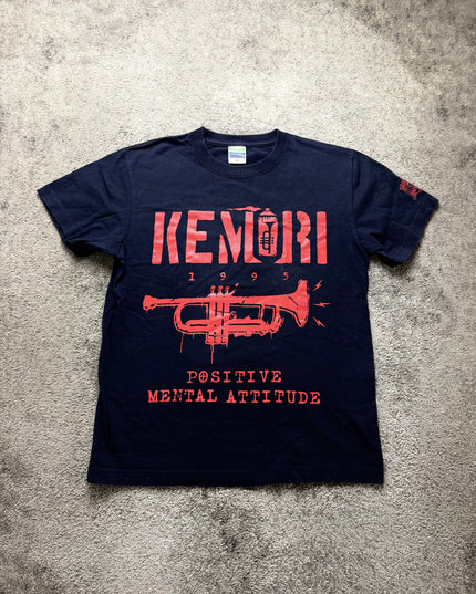 KEMURI "1995 BRASS RIOT" TEE (S-M)