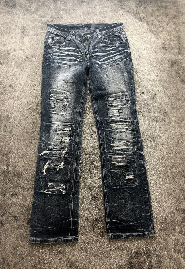 LOWBOX "MIDNIGHT DAMAGE" DENIM