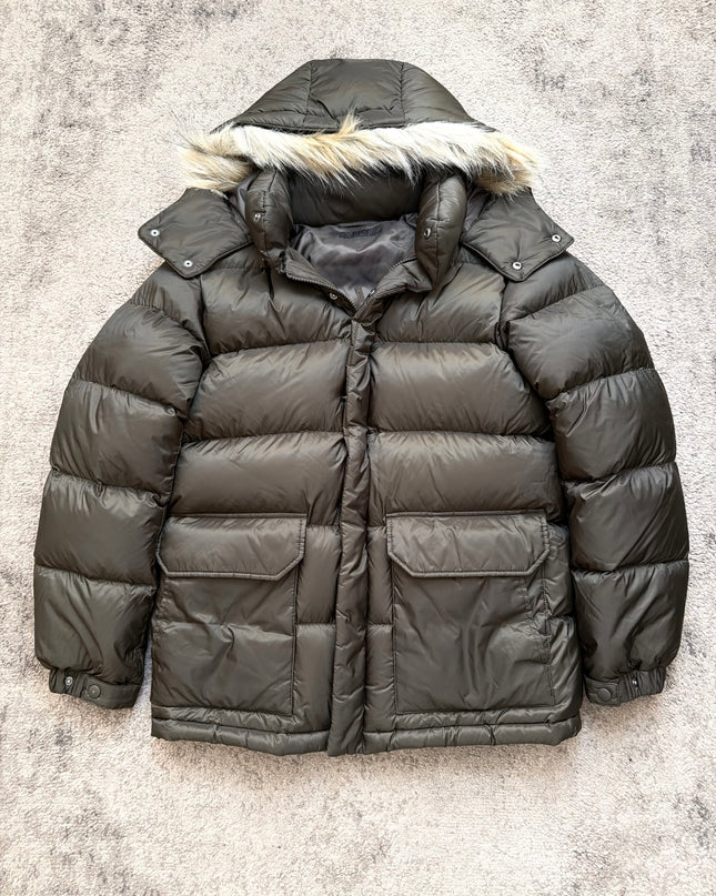 UNIQLO "FROSTLINE NOMAD" PUFFER