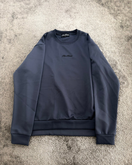 ROEN "MINIMAL CORE" SWEATER (M)
