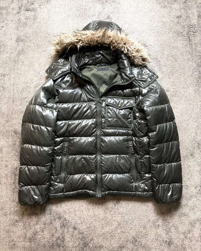 UNIQLO "SILENT UTILITY" PUFFER
