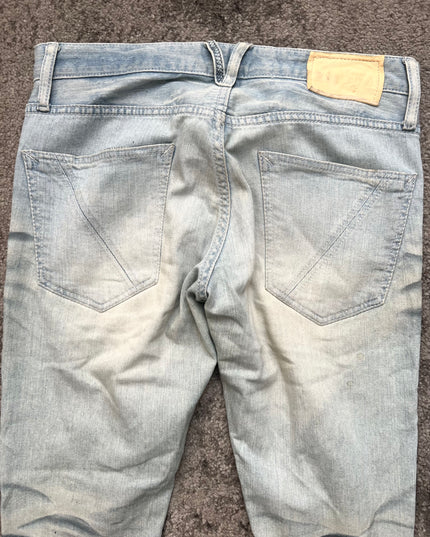 VANQUISH "PALE YOUTH" DENIM