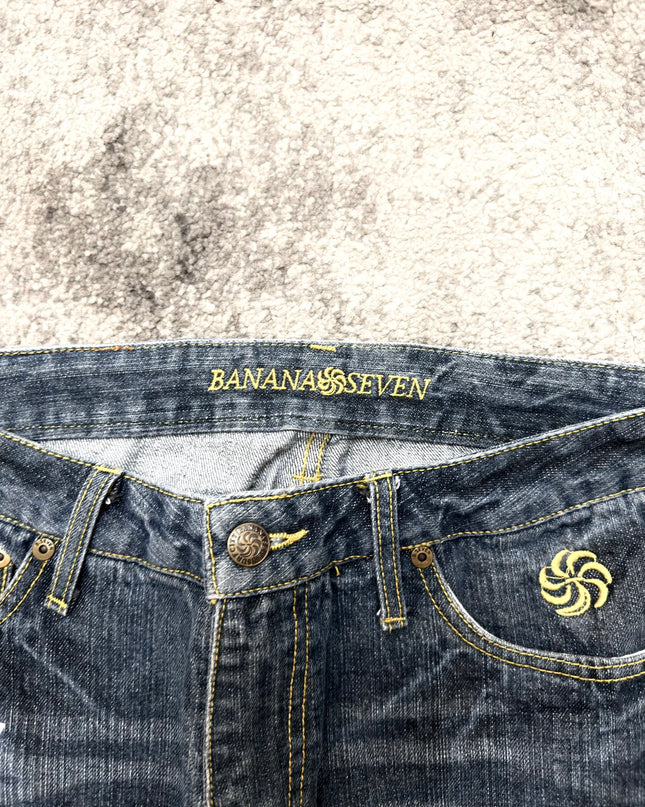 BANANA SEVEN "REBEL SCRIPT" DENIM