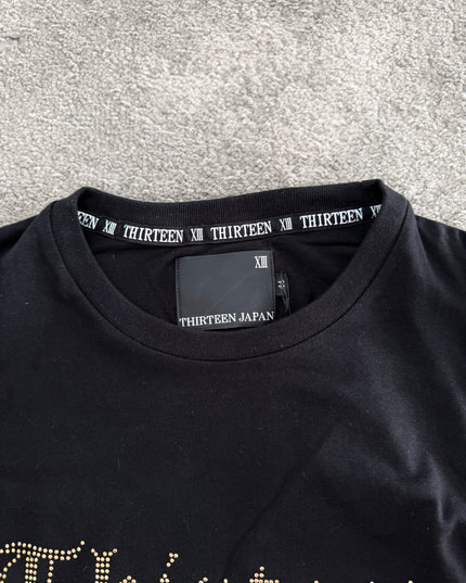 THIRTEEN JAPAN "GOTHIC SCRIPT" LONGSLEEVE (S-M)