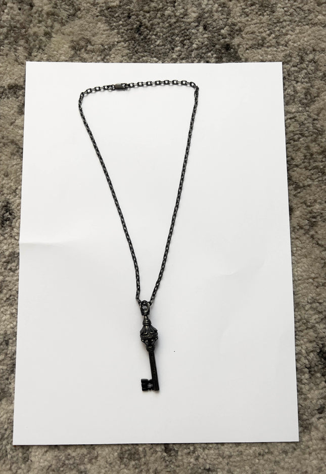 MURDER LICENSE KEY NECKLACE